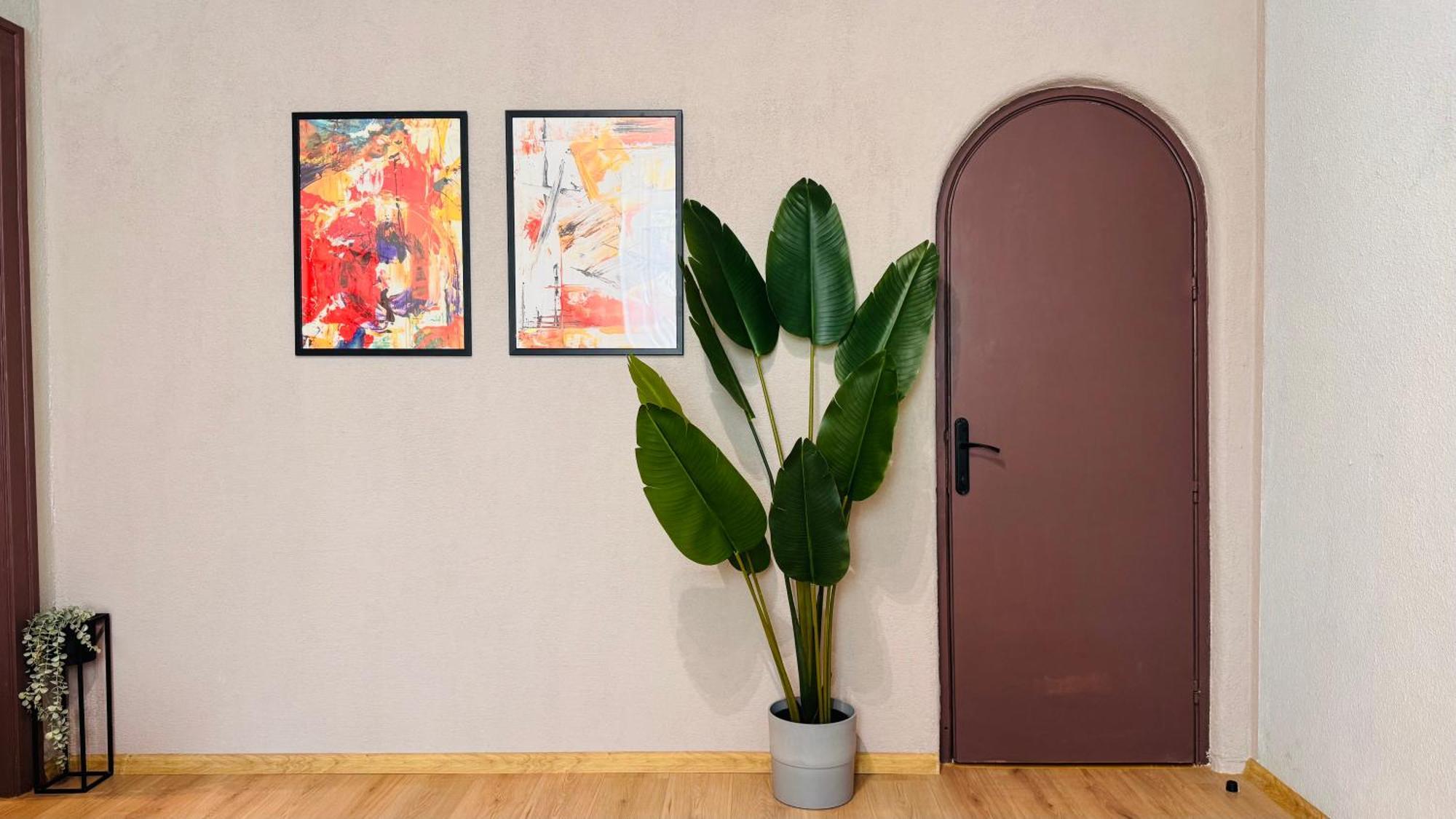 Ideal Home - Spacious & Modern Accommodation Near Unirii Square Boekarest Kamer foto