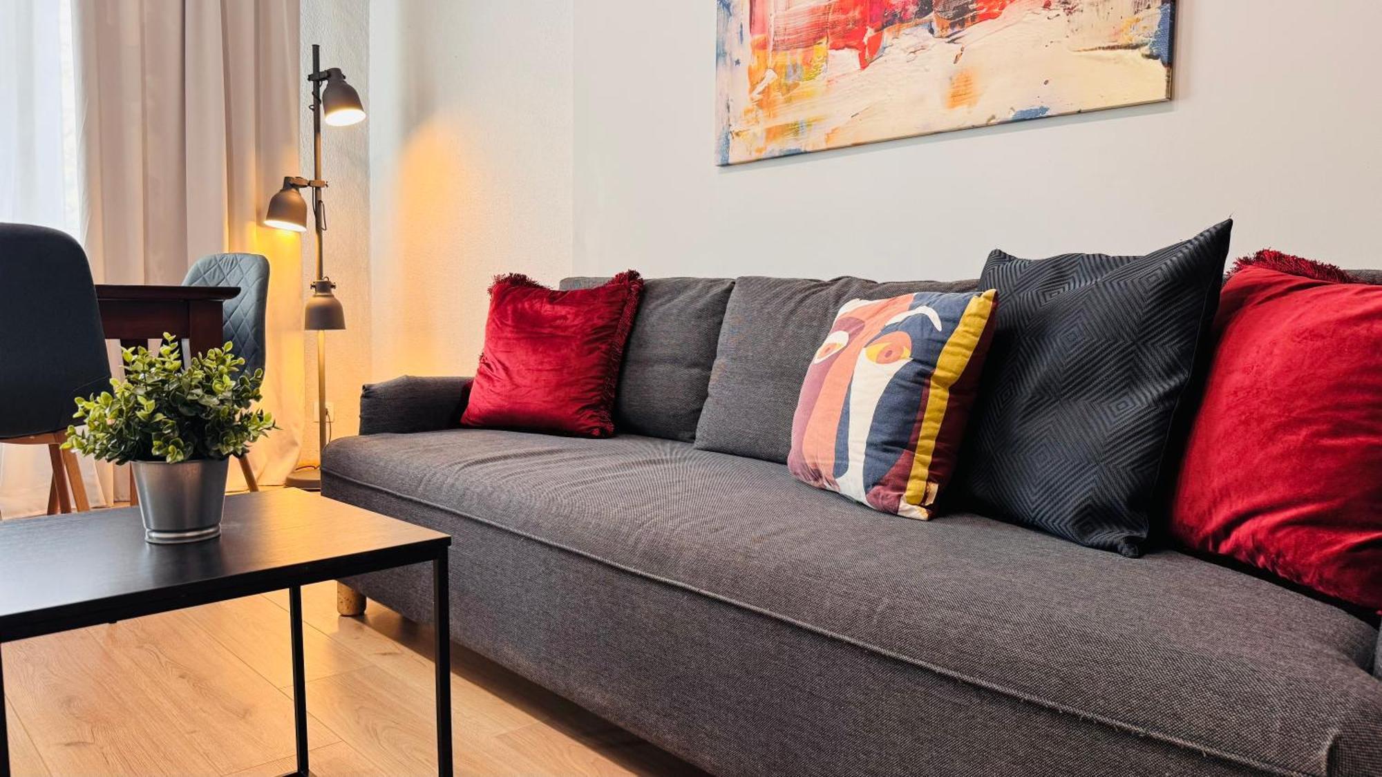 Ideal Home - Spacious & Modern Accommodation Near Unirii Square Boekarest Kamer foto