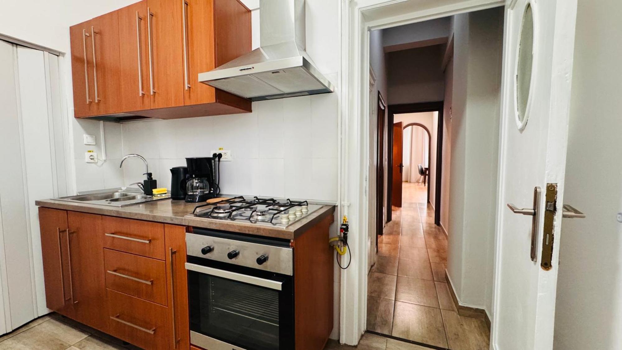 Ideal Home - Spacious & Modern Accommodation Near Unirii Square Boekarest Kamer foto